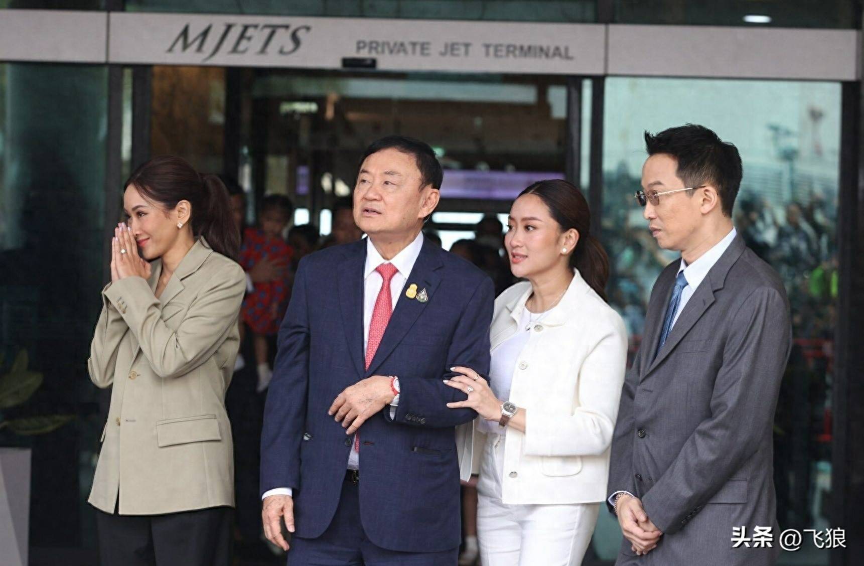 佩通坦被解职 他信家族会认输吗关于佩通坦被解职后，他信家族是否会认输的问题，很难给出一个明确的答案。因为涉及到政治、家族利益、个人野心等多个复杂因素，未来的发展取决于多种因素的综合作用。